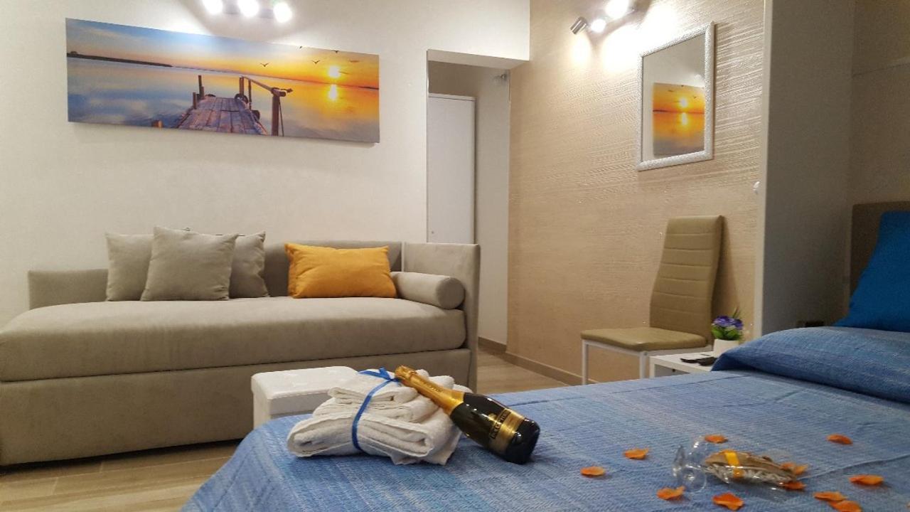Hotel Martina'S House Porto Cesareo Exterior foto